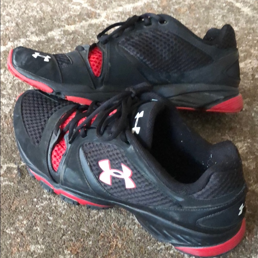Men’s Size 12 Under Armour Sneakers